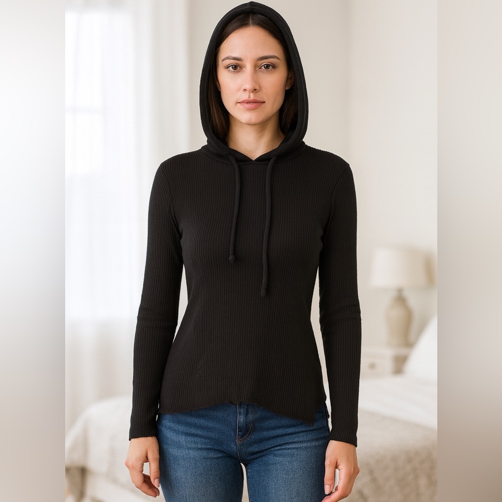Fashion Nova Women’s Black Ribbed Hoodie Long Sleeve Top Women Size Small